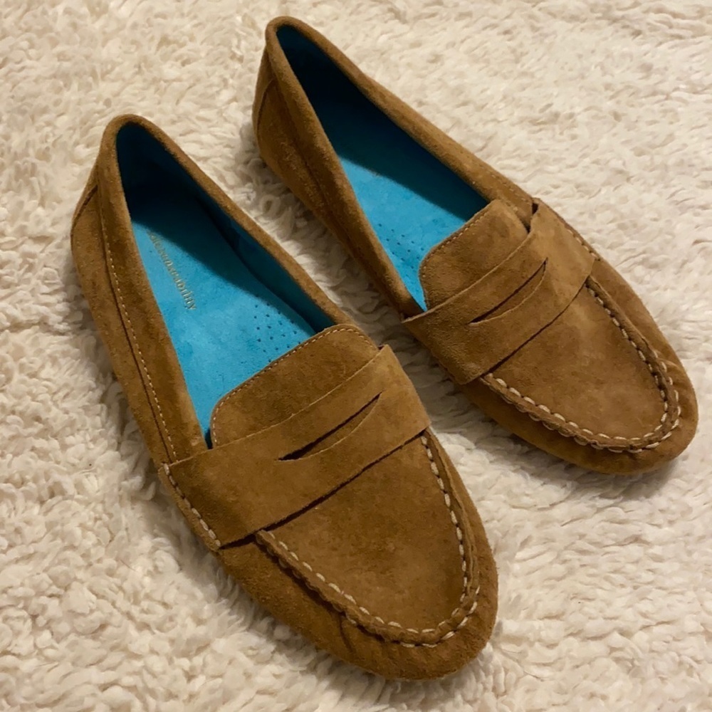 Solesenseability Shoes Size 7 Comfy Suede Loafers